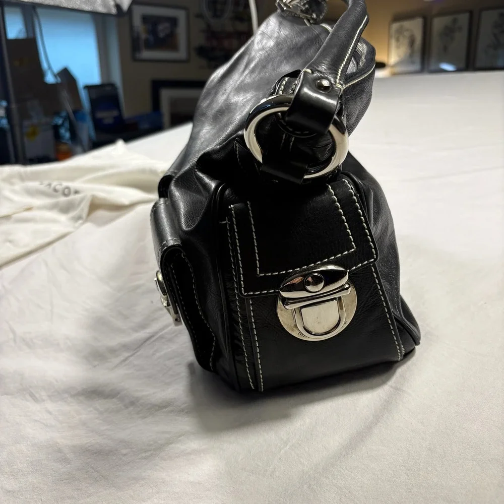 Authentic Marc Jacobs Shoulder Bag Black Pre-Owned Leather Push Lock Hobo - Picture 11 of 12
